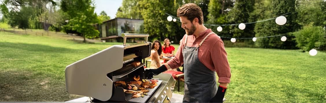 BBQ & Outdoor Living