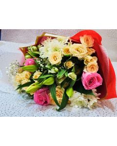Fresh Flower Arrangement