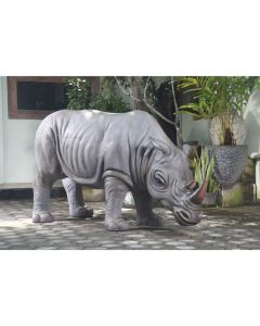 LO Rhinoceros Statue - Natural