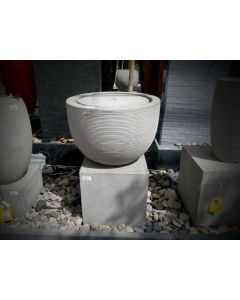 GD Egg Fountain Water Feature for Garden