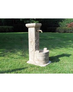 Luna Fountain